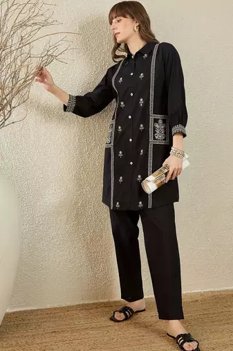 Women Ethnic Motifs Embroidered Regular Thread Work Pure Cotton Kurta with Trousers