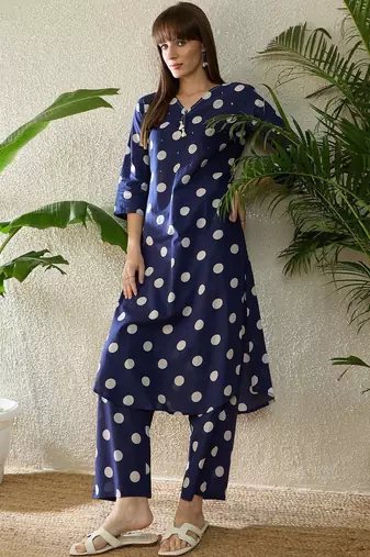 Women Printed Regular Thread Work Pure Cotton Kurta with Palazzos