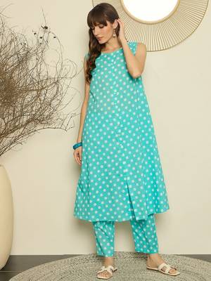 Women Printed Regular Pure Cotton A-Line Kurta with Trouser 2