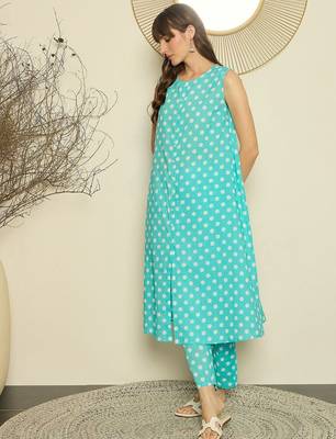 Women Printed Regular Pure Cotton A-Line Kurta with Trouser 4