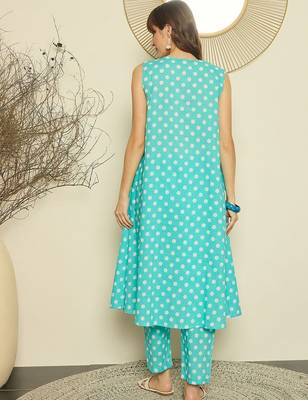 Women Printed Regular Pure Cotton A-Line Kurta with Trouser 5