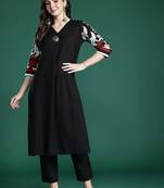 Floral Embroidered Pure Cotton Kurta with Trousers