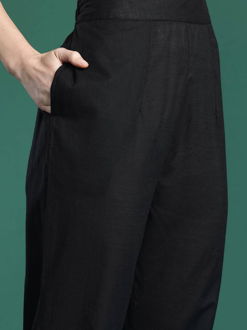 Floral Embroidered Pure Cotton Kurta with Trousers
