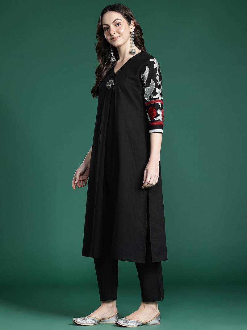 Floral Embroidered Pure Cotton Kurta with Trousers