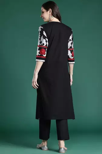 Floral Embroidered Pure Cotton Kurta with Trousers