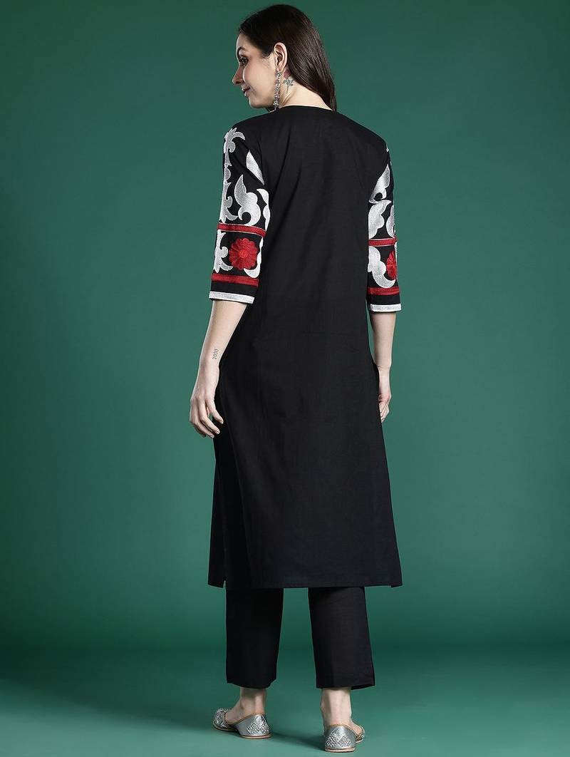 Floral Embroidered Pure Cotton Kurta with Trousers