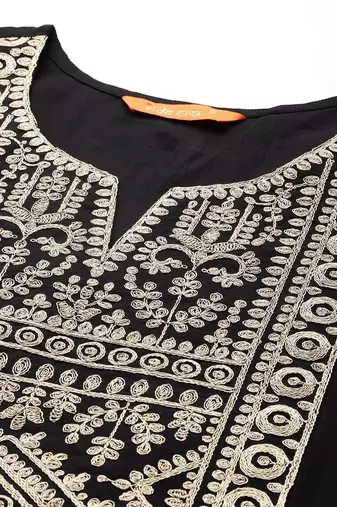 Women Ethnic Motifs Embroidered Regular Thread Work Liva Kurta with Trousers & With Dupatta