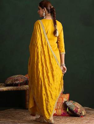 Women Paisley Embroidered Regular Kurta with Trousers & With Dupatta 7