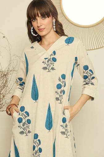 Women Floral Printed Regular Thread Work Kurta with Palazzos