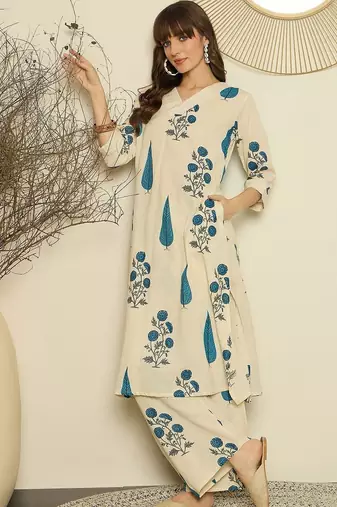 Women Floral Printed Regular Thread Work Kurta with Palazzos