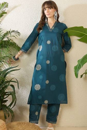 Women Floral Printed Regular Thread Work Pure Cotton Kurta with Trousers