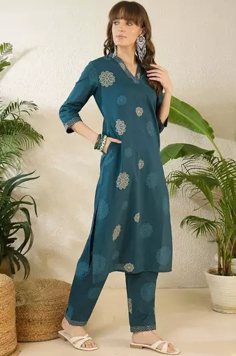Women Floral Printed Regular Thread Work Pure Cotton Kurta with Trousers
