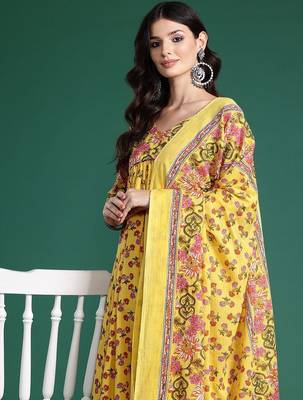 Floral Printed Empire Gotta Patti Pure Cotton Kurta With Trousers & Dupatta 3