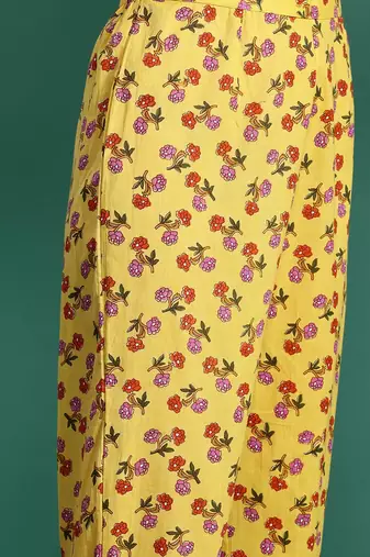 Floral Printed Empire Gotta Patti Pure Cotton Kurta With Trousers & Dupatta