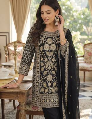 Women Floral Embroidered Panelled Sequinned Kurta with Trousers & With Dupatta 1
