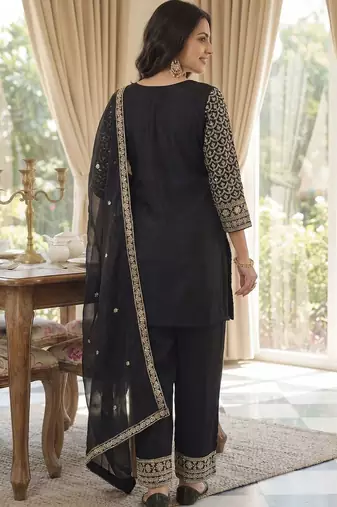 Women Floral Embroidered Panelled Sequinned Kurta with Trousers & With Dupatta