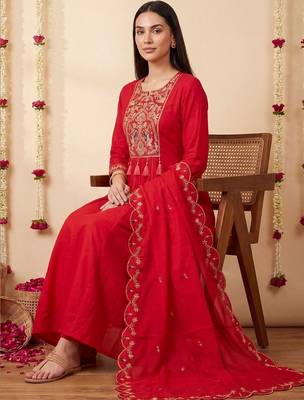 Women Ethnic Motifs Embroidered Empire Thread Work Kurta with Trousers & With Dupatta 2