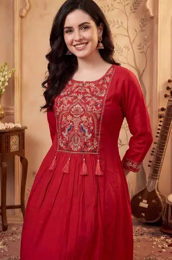 Women Ethnic Motifs Embroidered Regular Thread Work Kurta with Trousers & With Dupatta