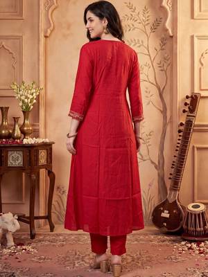 Women Ethnic Motifs Embroidered Regular Thread Work Kurta with Trousers & With Dupatta 3