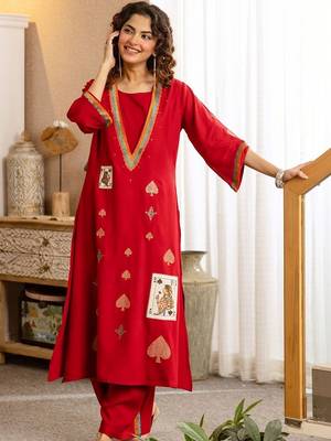 Women Ethnic Motifs Printed Regular Thread Work Kurta with Palazzos 3