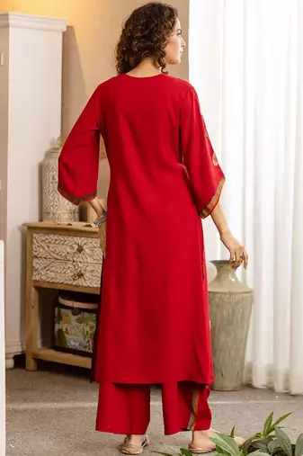 Women Ethnic Motifs Printed Regular Thread Work Kurta with Palazzos