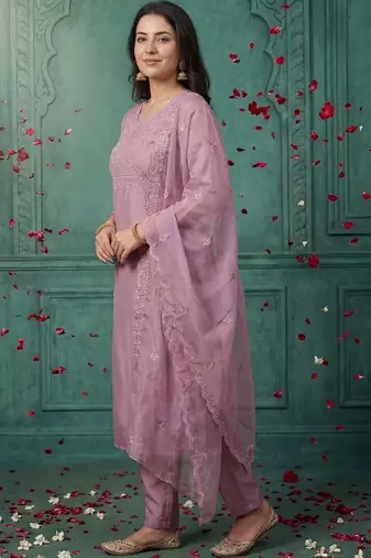 Women Ethnic Motifs Embroidered Regular Thread Work Kurta with Trousers & With Dupatta