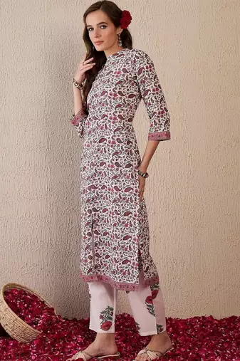 Women Floral Printed Regular Pure Cotton Kurta with Trousers