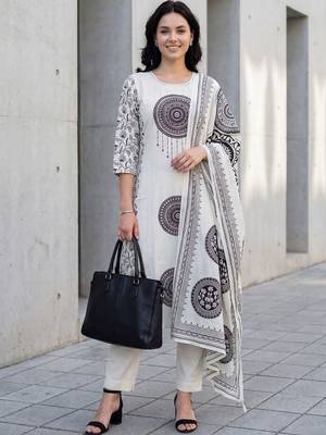 Women Ethnic Motifs Printed Regular Pure Cotton Kurta with Trousers & With Dupatta 6
