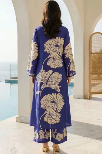 Women Floral Printed Regular Kurta with Palazzos