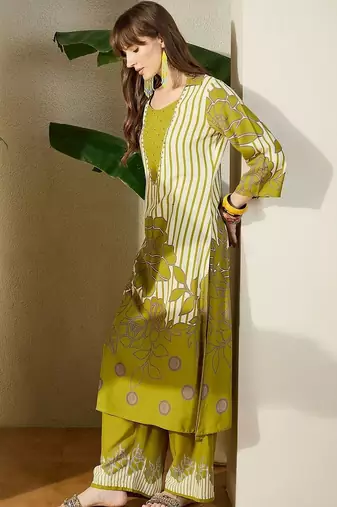 Women Floral Printed Regular Beads and Stones Kurta with Palazzos