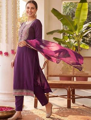 Women Ethnic Motifs Embroidered Regular Thread Work Kurta with Trousers & With Dupatta 1