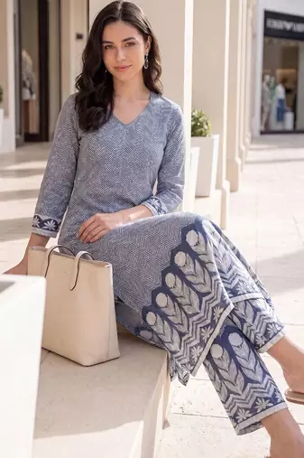 Women Printed Regular Pure Cotton Kurta with Trousers