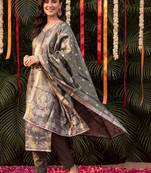 Women Ethnic Motifs Regular Kurta with Trousers & With Dupatta