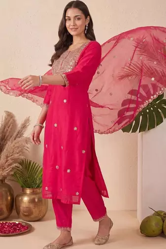 Women Ethnic Motifs Embroidered Regular Kurta with Trousers & With Dupatta