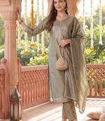 Women Ethnic Motifs Embroidered Regular Thread Work Liva Kurta with Trousers & With Dupatta