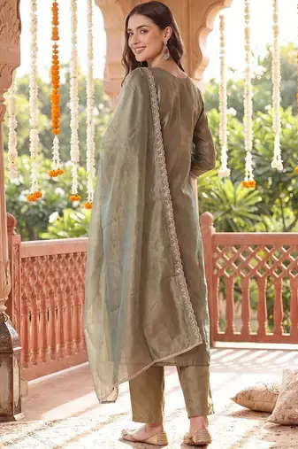 Women Ethnic Motifs Embroidered Regular Thread Work Liva Kurta with Trousers & With Dupatta