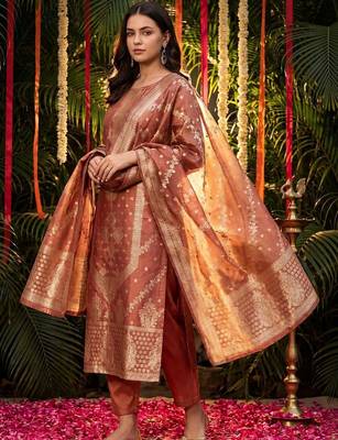 Women Ethnic Motifs Regular Kurta with Trousers & With Dupatta 1