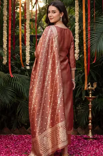 Women Ethnic Motifs Regular Kurta with Trousers & With Dupatta