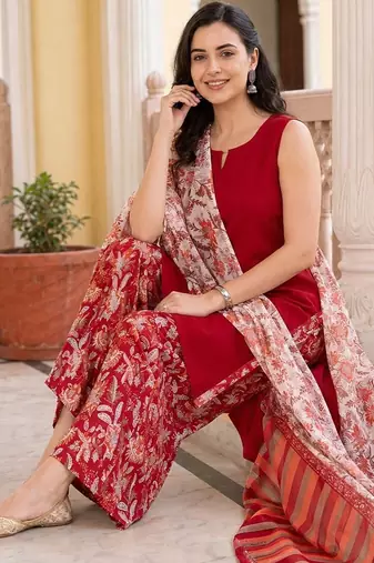 Women Floral Regular Pure Cotton Kurta with Palazzos & With Dupatta