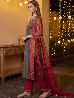 Women Ethnic Motifs Regular Kurta with Palazzos & With Dupatta 3