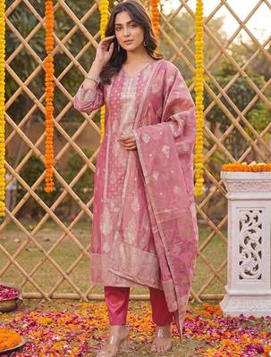 Women Ethnic Motifs Regular Kurta with Trousers & With Dupatta 1
