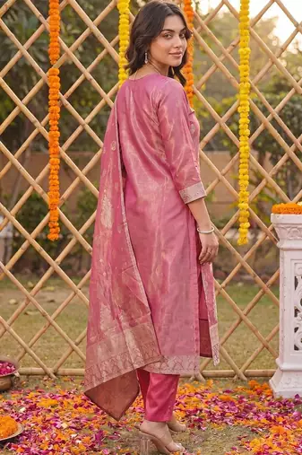 Women Ethnic Motifs Regular Kurta with Trousers & With Dupatta