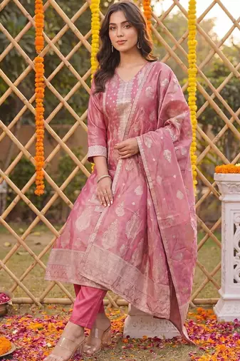 Women Ethnic Motifs Regular Kurta with Trousers & With Dupatta