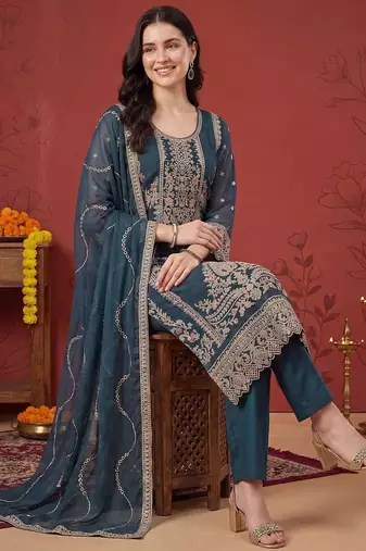 Women Ethnic Motifs Embroidered Regular Thread Work Kurta with Trousers & With Dupatta