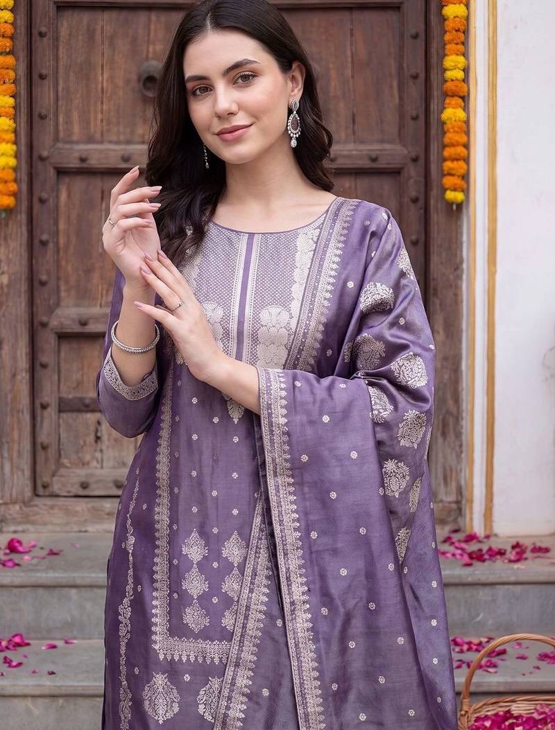 Women Ethnic Motifs Regular Kurta with Trousers & With Dupatta