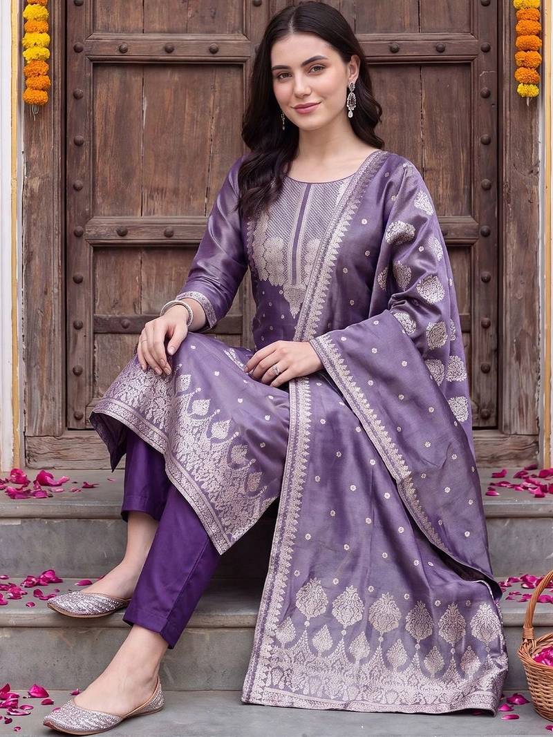 Women Ethnic Motifs Regular Kurta with Trousers & With Dupatta