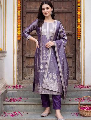 Women Ethnic Motifs Regular Kurta with Trousers & With Dupatta 6