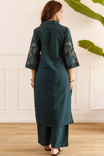 Women Ethnic Motifs Embroidered Regular Thread Work Kurta with Trousers
