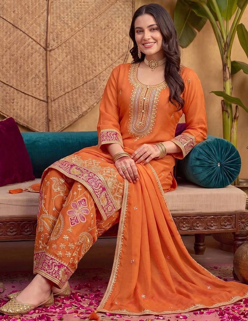 Women Ethnic Motifs Embroidered Regular Sequinned Kurta with Patiala & With Dupatta