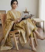 Women Regular Kurta with Trousers & With Dupatta